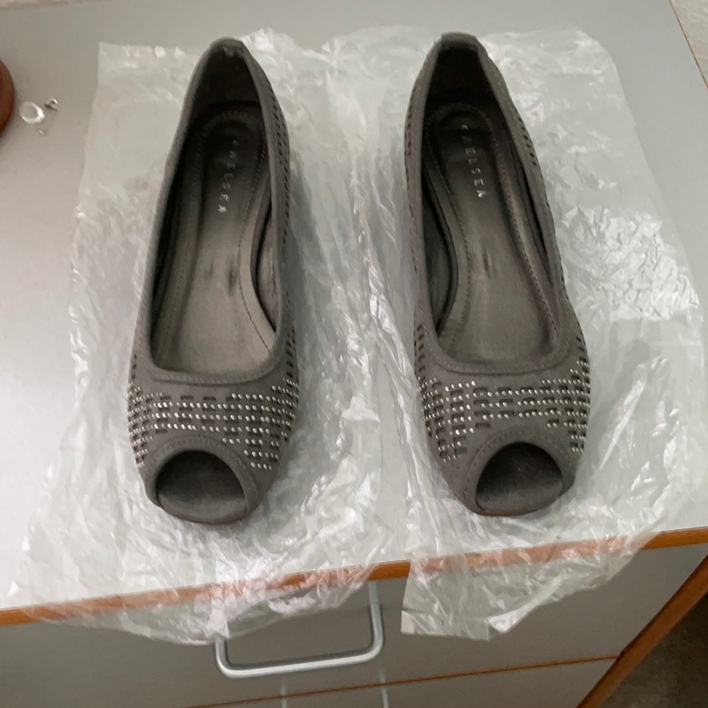 Chelsea women’s shoes